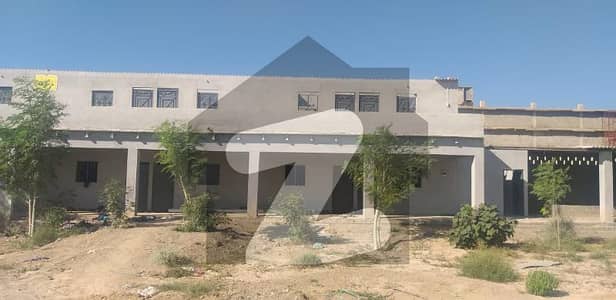 حب ریور روڈ کراچی میں 2 کنال فیکٹری 16.0 کروڑ میں برائے فروخت۔