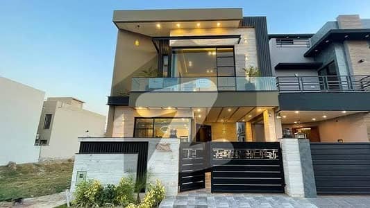 "Charming 3-Bedroom 5 Marla House in DHA Modern Comfort with Stylish Finishes"
