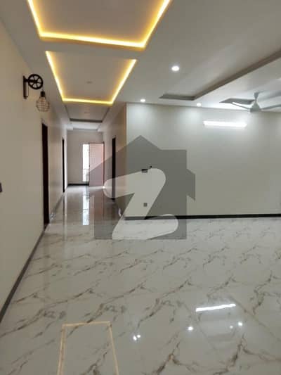 جناح گارڈنز فیز 1 جناح گارڈنز,ایف ای سی ایچ ایس,اسلام آباد میں 4 کمروں کا 1 کنال بالائی پورشن 90.0 ہزار میں کرایہ پر دستیاب ہے۔