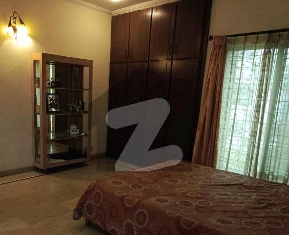Looking For A House In Model Town Looking For A House In Model Town