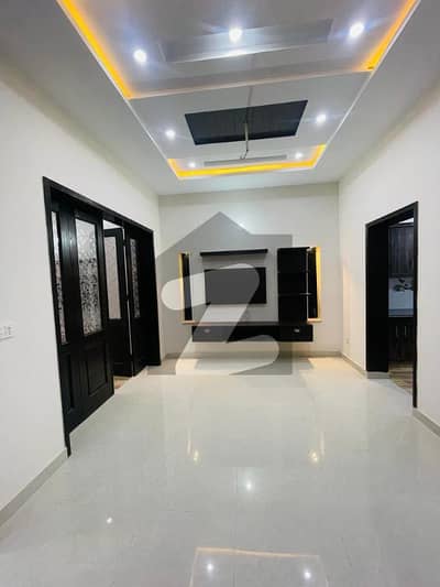 4 MARLA BRAND NEW HOUSE FOR SALE IN MILITARY ACCOUNTS COLLEGE ROAD LAHORE.