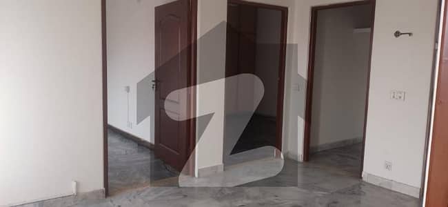 2 Bedroom Flat Up For Rent