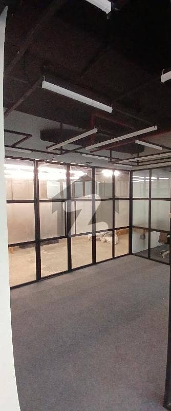 3000 SQUARE FEETS OFFICE AVAILABLE FOR RENT IN SAHRA-E-FAISAL