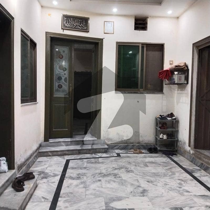 8 Marla House For Sale In Rs 15000000 Only