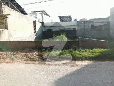 سوان گارڈن اسلام آباد میں 10 مرلہ رہائشی پلاٹ 1.75 کروڑ میں برائے فروخت۔