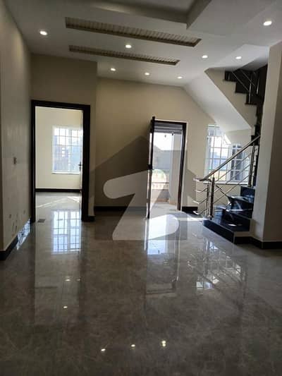 5 Marla Upper Portion Available For Rent In Military Accounts Society On College Road lahore 5 Marla Upper Portion Available For Rent In Military Accounts Society On College Road lahore