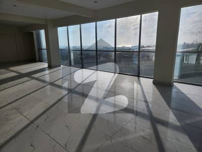 **Premium 1800 sq-ft Office Space for Rent in Clifton**