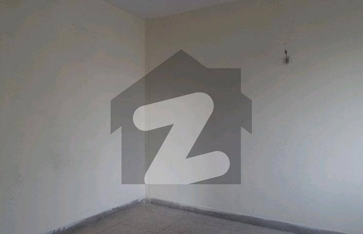 3200 Square Feet Lower Portion For Grabs In G-9 3200 Square Feet Lower Portion For Grabs In G-9