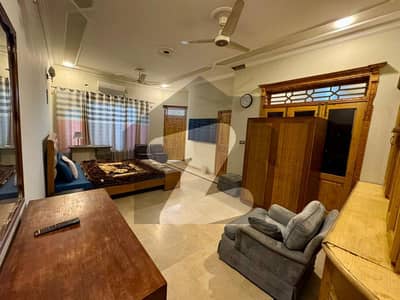 DOUBLE STOREY HOUSE E11 FULLY FURNISHED FOR RENT DOUBLE STOREY HOUSE E11 FULLY FURNISHED FOR RENT