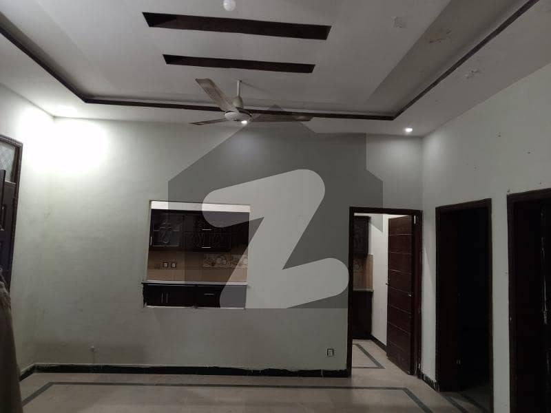 7 Marla ground portion is available for rent