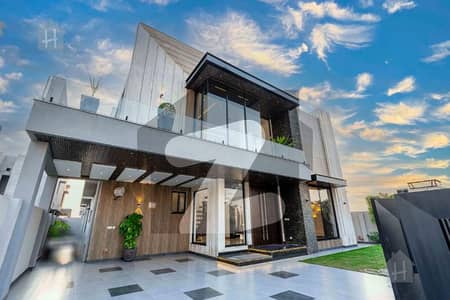 Prime Location 10 Marla House For Sale In DHA Phase 8 Lahore By Haram Estate & Builders