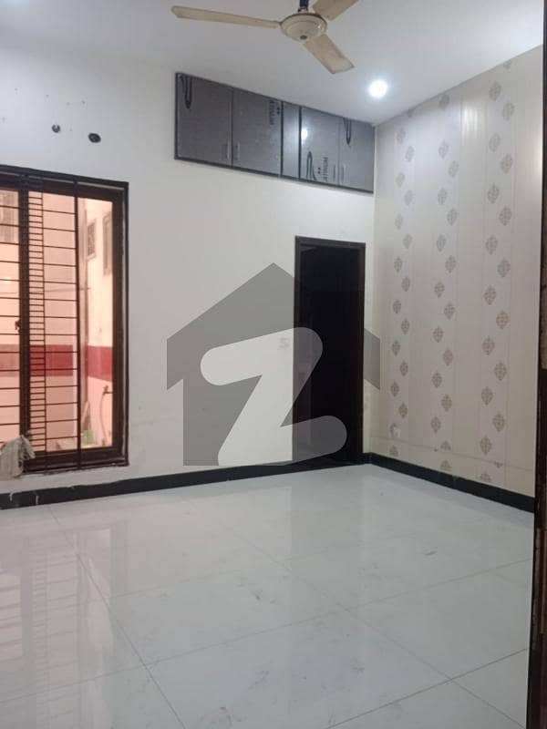 10 Marla Lower Portion Available For Rent 10 Marla Lower Portion Available For Rent