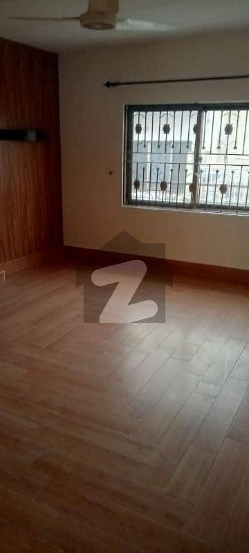 Best Location G-9 First Floor Available For Rent