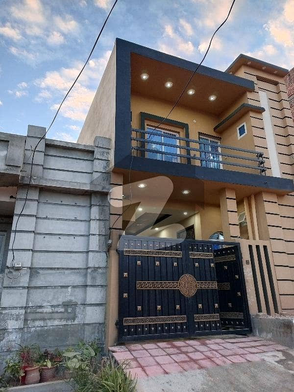 ڈیفنس روڈ راولپنڈی میں 3 کمروں کا 5 مرلہ مکان 98.0 لاکھ میں برائے فروخت۔ ڈیفنس روڈ راولپنڈی میں 3 کمروں کا 5 مرلہ مکان 98.0 لاکھ میں برائے فروخت۔
