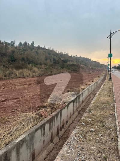 Sector M, New Deal 7.5 Marla Boulevard Plots Back Open Solid Land New Bookings Available Sector M, New Deal 7.5 Marla Boulevard Plots Back Open Solid Land New Bookings Available