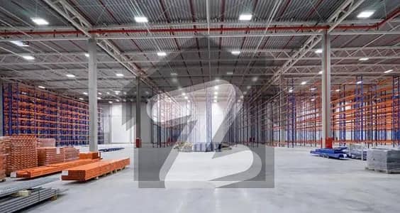 جھنگ روڈ فیصل آباد میں 4 کمروں کا 9 کنال گودام 8.0 لاکھ میں کرایہ پر دستیاب ہے۔