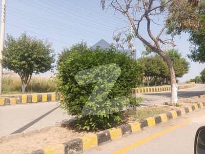 پنجاب گورنمنٹ سرونٹ ہاؤسنگ فاؤنڈیشن (پی جی ایس ایچ ایف) راولپنڈی میں 7 مرلہ رہائشی پلاٹ 55.0 لاکھ میں برائے فروخت۔