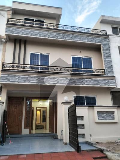 G-13/4 Street 121 Brand New House 25x40 For Sale