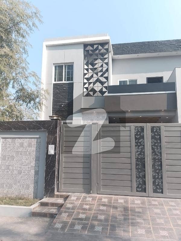 Shalimar Colony 7 Marla House Up For Sale