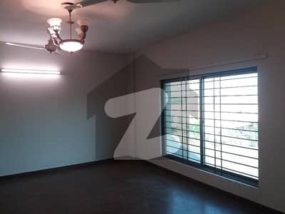 3 Bed 2nd Floor Flat For Sale In Askari 1 Chaklala Rawalpindi