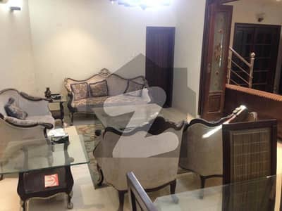5 MARLA HOUSE FOR SALE IN GULBERG NEAR CANAL ROAD