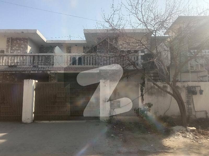 آئی ۔ 10 اسلام آباد میں 7 کمروں کا 9 مرلہ مکان 1.8 لاکھ میں کرایہ پر دستیاب ہے۔ آئی ۔ 10 اسلام آباد میں 7 کمروں کا 9 مرلہ مکان 1.8 لاکھ میں کرایہ پر دستیاب ہے۔