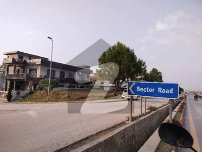 ڈی ایچ اے فیز 2 - سیکٹر سی ڈی ایچ اے ڈیفینس فیز 2,ڈی ایچ اے ڈیفینس,اسلام آباد میں 1 کنال رہائشی پلاٹ 5.9 کروڑ میں برائے فروخت۔ ڈی ایچ اے فیز 2 - سیکٹر سی ڈی ایچ اے ڈیفینس فیز 2,ڈی ایچ اے ڈیفینس,اسلام آباد میں 1 کنال رہائشی پلاٹ 5.9 کروڑ میں برائے فروخت۔