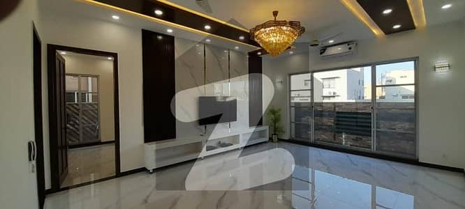 Lower Locked Glamorous 1-Kanal Upper Portion for Rent in DHA Phase 6 3 Bedrooms with Attached Bathrooms, Kitchen, and TV Lounge at an Affordable Rent Quick and Easy Deal Through Wall Green Realtors