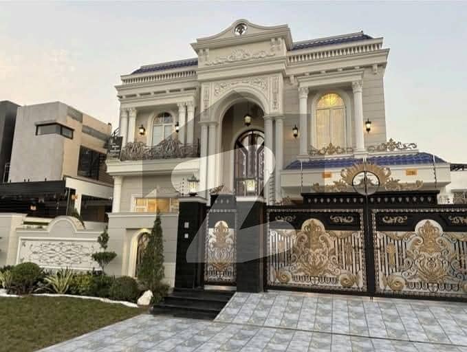 10 MARLA BRAND NEW LUXURY ULTRA MODERN DESIGN WITH SWIMMING POOL HOUSE FOR SALE 10 MARLA BRAND NEW LUXURY ULTRA MODERN DESIGN WITH SWIMMING POOL HOUSE FOR SALE