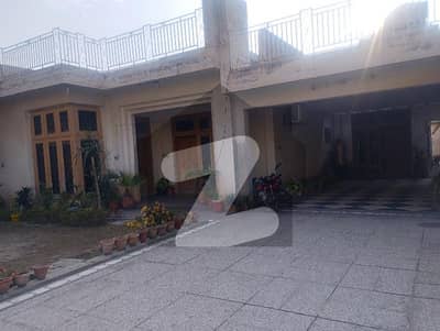 A Super Sonic Semi Commercial 22 Marla House For Sale