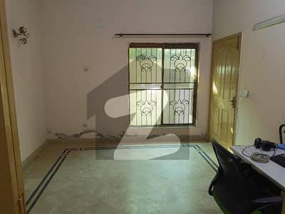 5,Marla Beautiful Lower Portion Available For Rent In Johar Town Near Emporium Mall