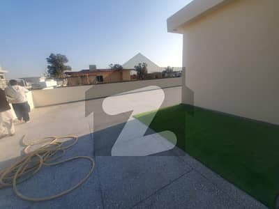 جی