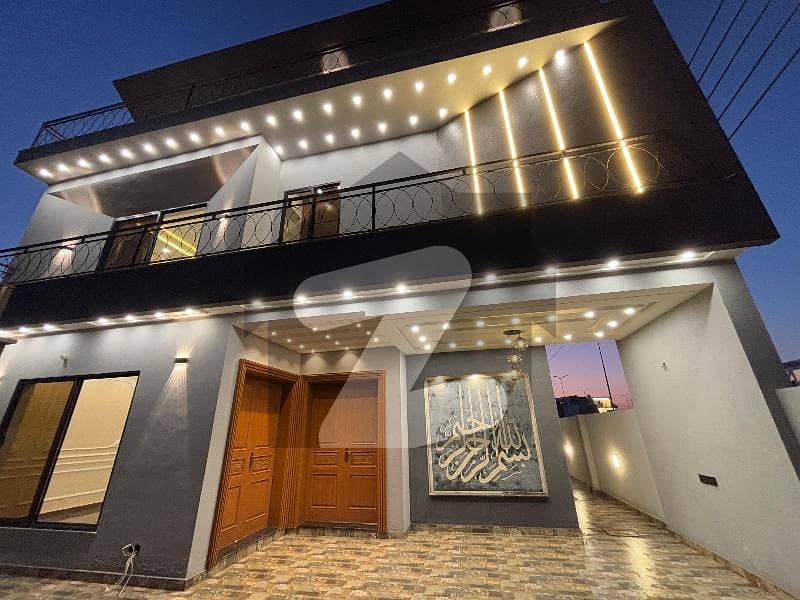 10 Marla Villa Available For Sale 10 Marla Villa Available For Sale