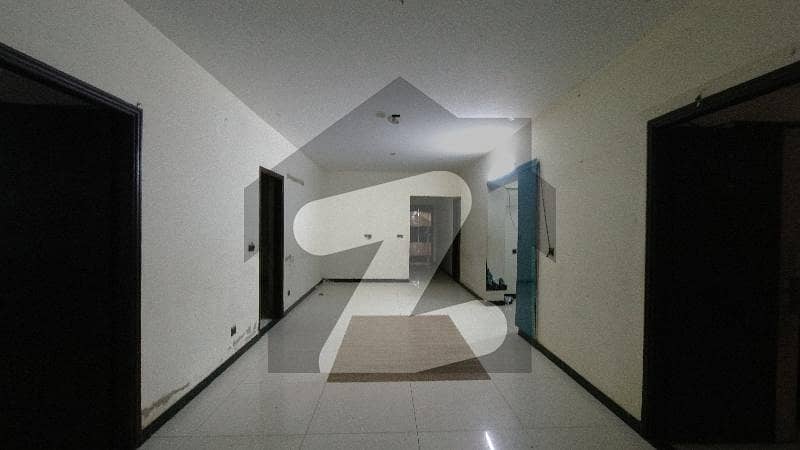 Flat 4 Bed DD Lift Parking Generator Garden East Near To Fatmid Blood Bank Flat 4 Bed DD Lift Parking Generator Garden East Near To Fatmid Blood Bank