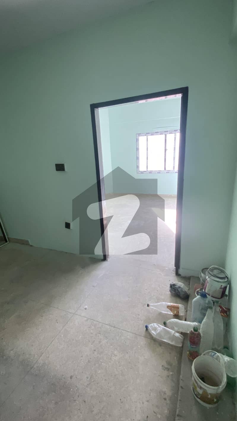A 220 Square Feet Office In Shahra-E-Faisal A 220 Square Feet Office In Shahra-E-Faisal
