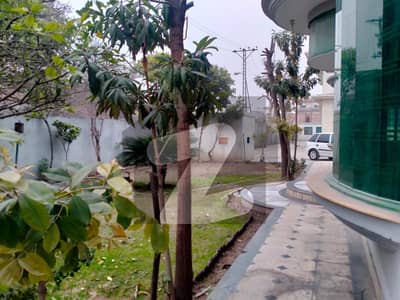 I-9 WAREHOUSE 30,000 SQ. FEET GOOD HEIGHT BEST LOCATION NEAR TO DRY PORT SEPARTE GATE FOR IN & OUT. PARKING SPACE FOR LONG VEHICALS REAL PICS ATTACHED