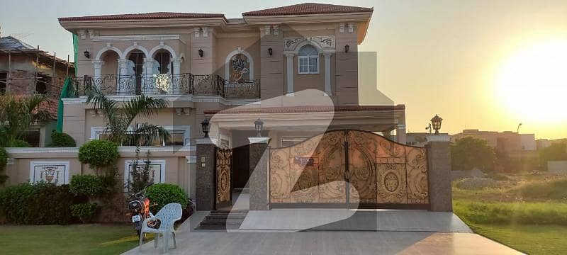 "Dream Home Alert! 1-Kanal Luxurious Bungalow with 5 Bedrooms, Warm Interiors, and Beautiful Architecture Available in DHA Phase 7, Block Q Easy Deal with a Motivated Seller by Wall Green Realtors!" "Dream Home Alert! 1-Kanal Luxurious Bungalow with 5 Bedrooms, Warm Interiors, and Beautiful Architecture Available in DHA Phase 7, Block Q Easy Deal with a Motivated Seller by Wall Green Realtors!"