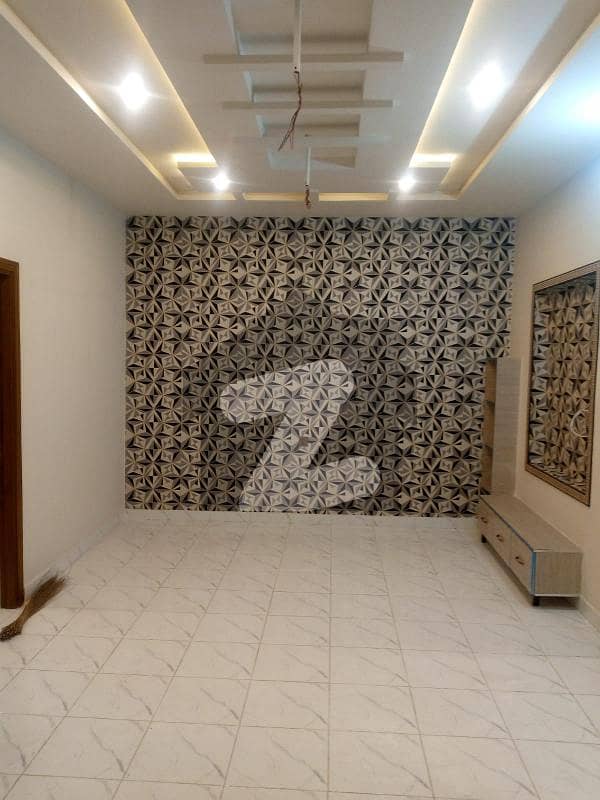 ستارہ گولڈ سٹی ستیانہ روڈ,فیصل آباد میں 3 کمروں کا 4 مرلہ مکان 1.55 کروڑ میں برائے فروخت۔ ستارہ گولڈ سٹی ستیانہ روڈ,فیصل آباد میں 3 کمروں کا 4 مرلہ مکان 1.55 کروڑ میں برائے فروخت۔
