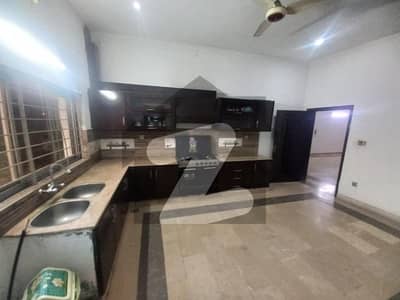 1 Kanal Upper Portion Corner, Separate Gate, Kesa For Rent Available In Valencia Housing Society In Lahore 1 Kanal Upper Portion Corner, Separate Gate, Kesa For Rent Available In Valencia Housing Society In Lahore