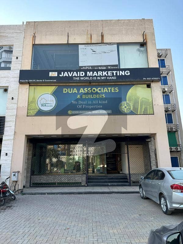 Main Boulevard 210 Wide Road Prime Location Commercial Plaza With 3 Floors For Sale Main Boulevard 210 Wide Road Prime Location Commercial Plaza With 3 Floors For Sale