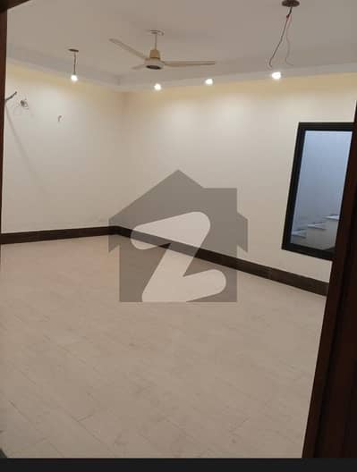 پی ای سی ایچ ایس بلاک 3 پی ای سی ایچ ایس,جمشید ٹاؤن,کراچی میں 4 کمروں کا 8 مرلہ زیریں پورشن 4.75 کروڑ میں برائے فروخت۔ پی ای سی ایچ ایس بلاک 3 پی ای سی ایچ ایس,جمشید ٹاؤن,کراچی میں 4 کمروں کا 8 مرلہ زیریں پورشن 4.75 کروڑ میں برائے فروخت۔