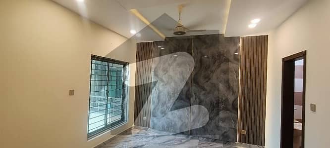 Unoccupied Flat Of 575 Square Feet Is Available For rent In Zaraj Housing Scheme