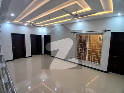 8 Marla Double Storey With Solar/CCTV Camera/Internet Installed House Available For Rent 8 Marla Double Storey With Solar/CCTV Camera/Internet Installed House Available For Rent