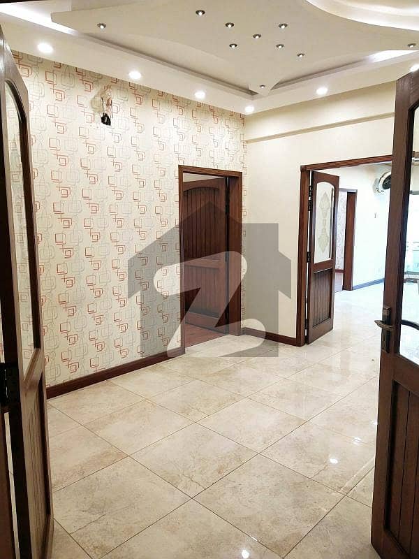 Luxury 3 Bedroom Fully Renovated Apartment Available for Sale Investor Price in F-11 Markaz Islamabad Luxury 3 Bedroom Fully Renovated Apartment Available for Sale Investor Price in F-11 Markaz Islamabad