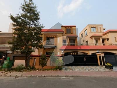 10 Marla House In Bahria Town - Jasmine Block Is Available