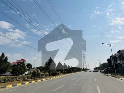 ایم پی سی ایچ ایس ۔ ملٹی گارڈنز بی ۔ 17,اسلام آباد میں 14 مرلہ رہائشی پلاٹ 1.35 کروڑ میں برائے فروخت۔