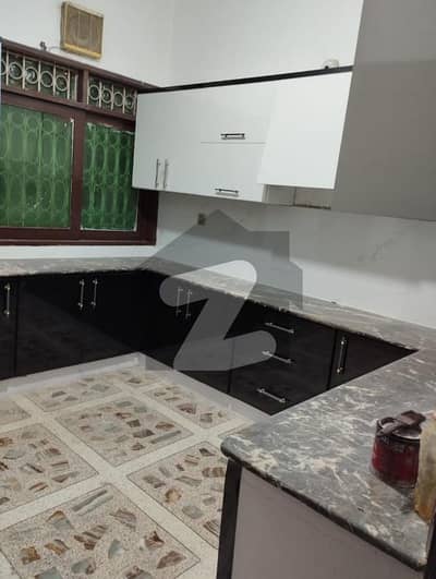 Gulshan Iqbal block 13D2 400gaz portion for Rent contact 03332332998