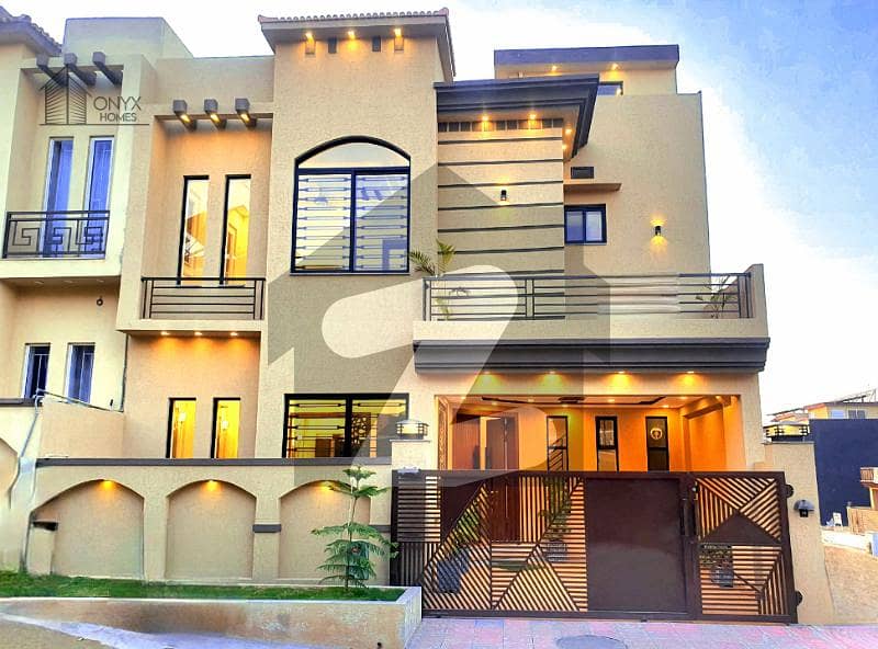 Luxury 7 Marla House Near To Park Luxury 7 Marla House Near To Park
