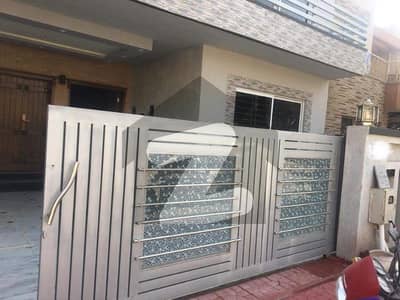 4 Bedroom Attach Washroom one Servant Room Attach Washroom G 13 House 8 Marla For Rent Available