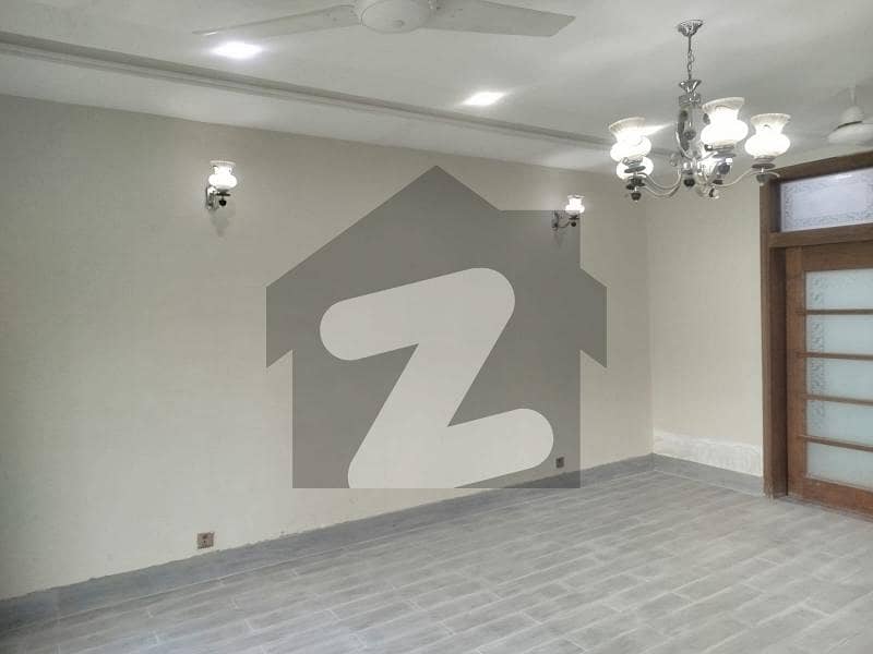 10 Marla Upper Portion 2 Bedroom, Drawing And Servant Room For Rent 10 Marla Upper Portion 2 Bedroom, Drawing And Servant Room For Rent